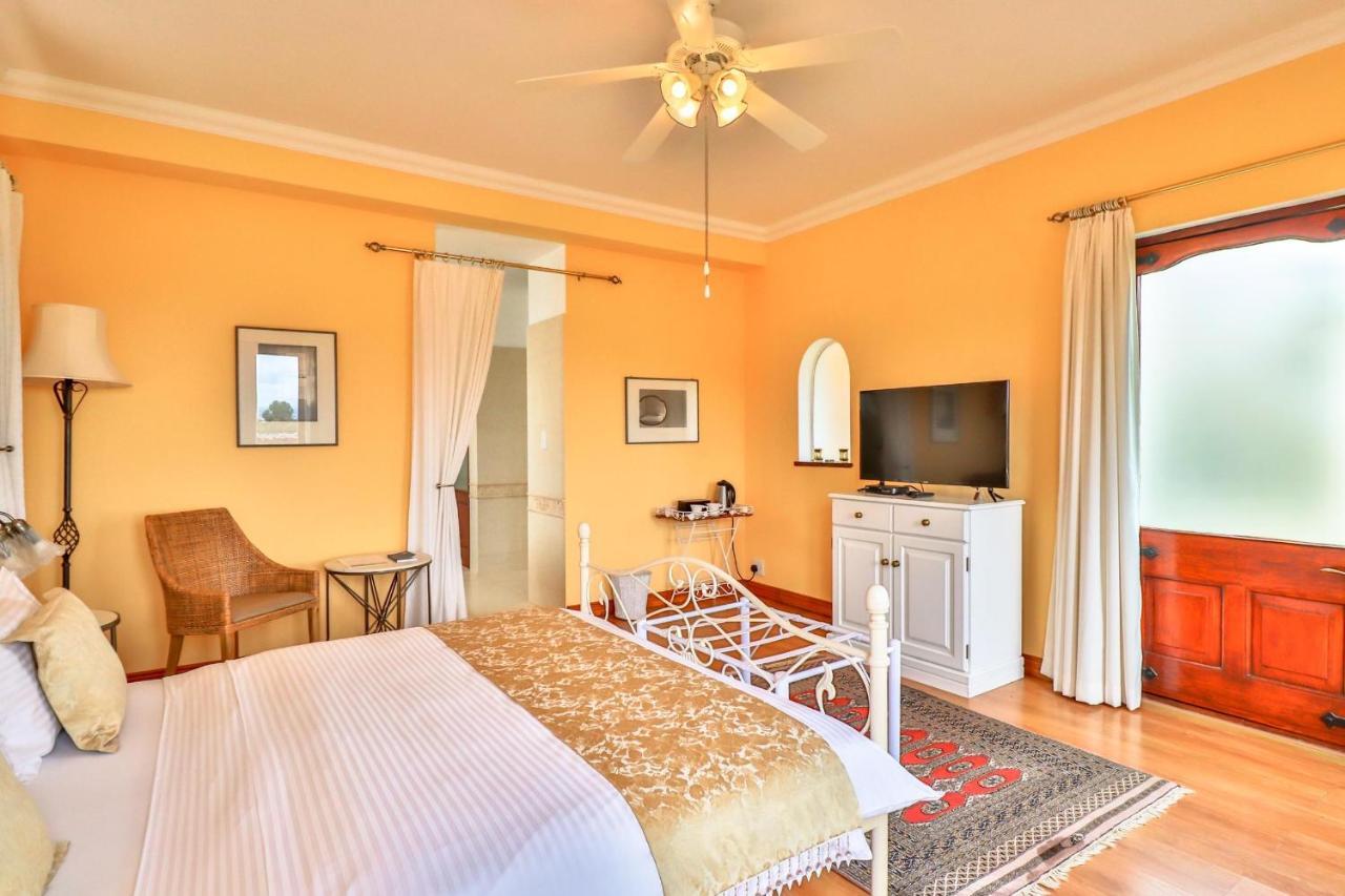 Apricot Gardens Guesthouse Gordons Bay Exterior photo